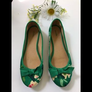 Old Navy ballet flats